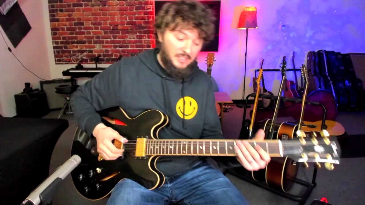 the_hypnotic_sound_of_hill_country_blues_a_guitar_a0z-2s5BRBs_frame_04.jpg